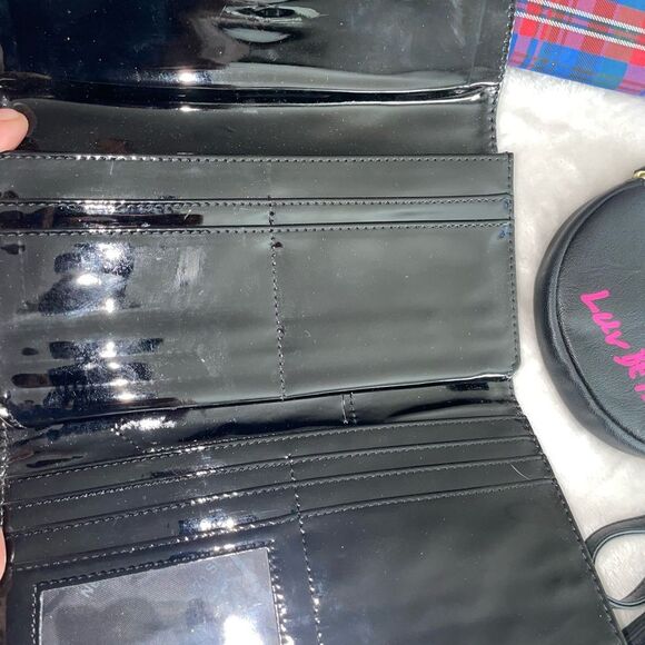 Colorful Wallet and Bag Collection - Picture 14 of 15